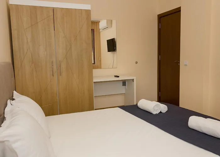 Hearth Of Sea View And Pool